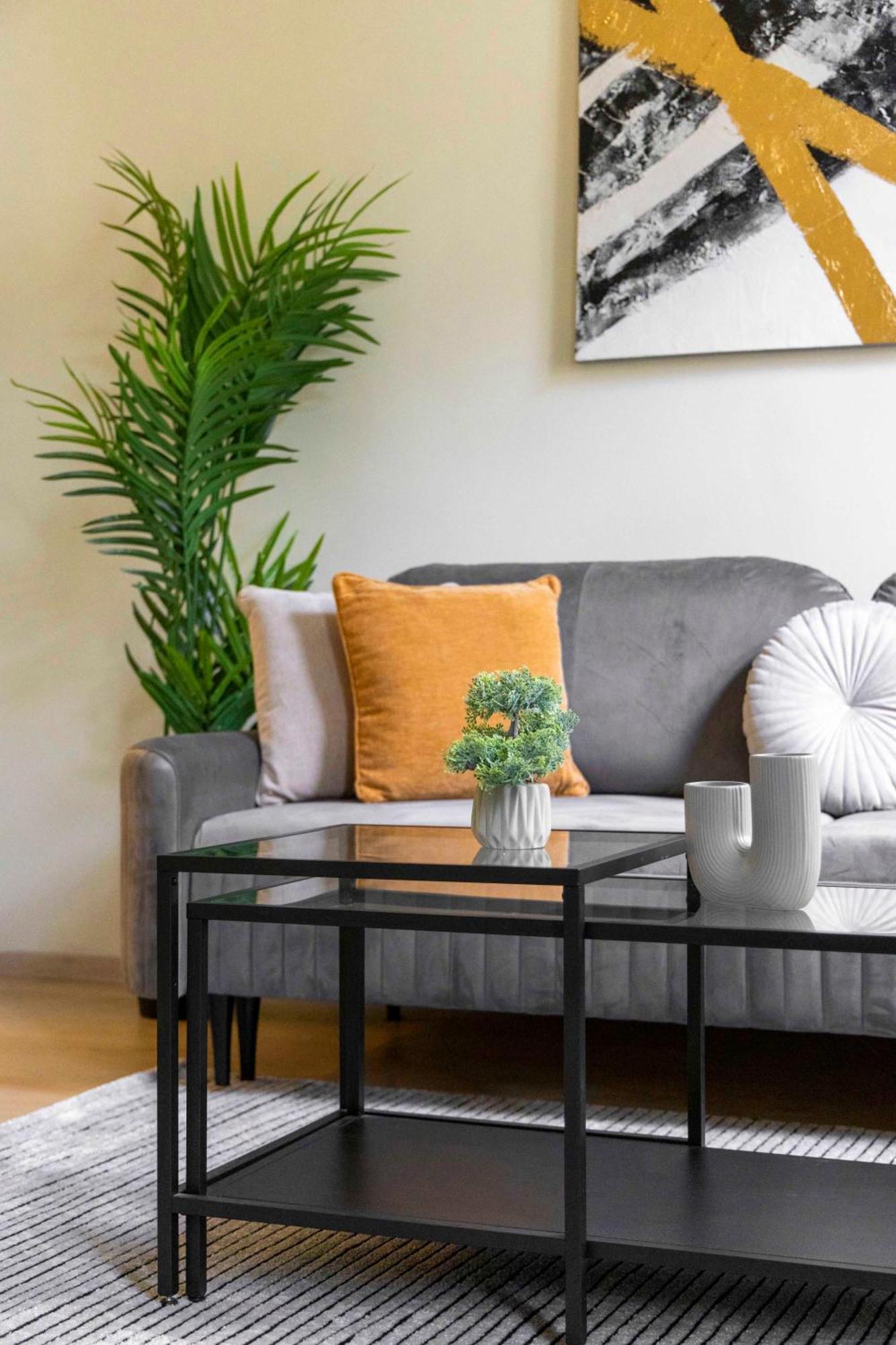 Exclusive & Spacious Central Residence W/ 4Bedrm 2Bathrm ブダペスト エクステリア 写真